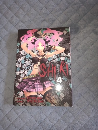 Zdjęcie oferty: Manga - Shiki tom 4- Fuyumi Ono, Ryu Fujisaki