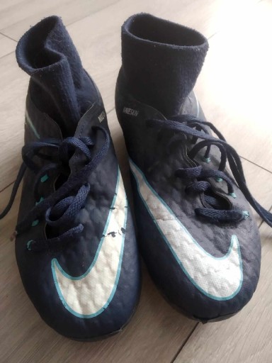 Zdjęcie oferty: Korki Nike JR Hypervenom Phelon 3 DF Dynamic