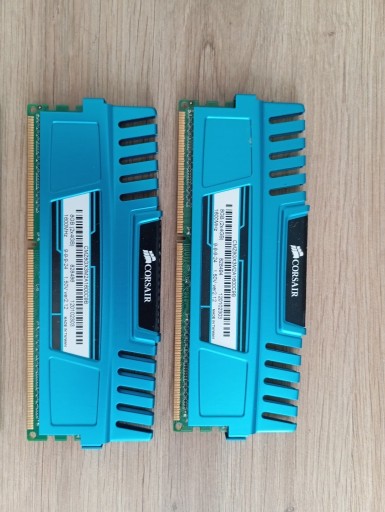 Zdjęcie oferty: Corsair 8GB (2x 4GB) 1600MHz Vengeance Blue CL9 DDR3