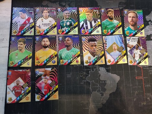 Zdjęcie oferty: FIFA 365 2024 KARTY PIŁKARSKI PANINI Gold