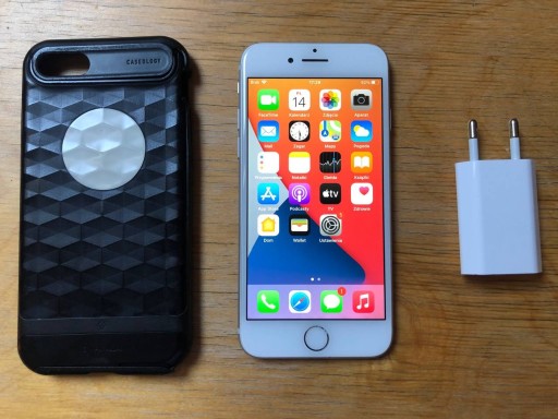 Zdjęcie oferty: Apple iPhone 7 256GB Silver Bateria 100% + Etui