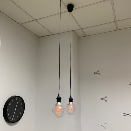 Zdjęcie oferty: Zwis zawiesia zawiesie czarne lampa żarówki Ikea 