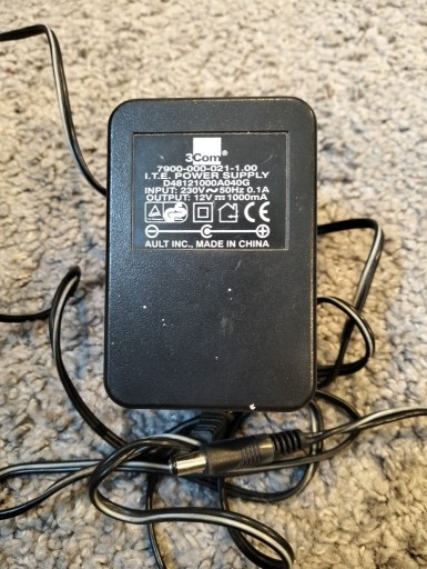 Zdjęcie oferty: Zasilacz 5,5 x 2,1mm 2 metry czarny 12V