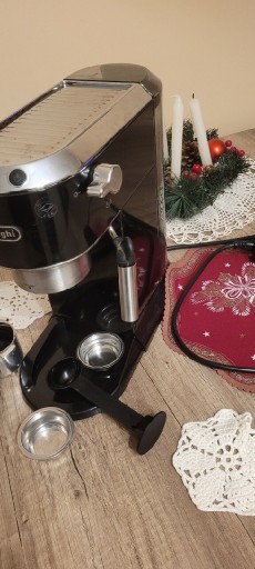 Zdjęcie oferty: Ekspres do kawy delonghi dedica 680 