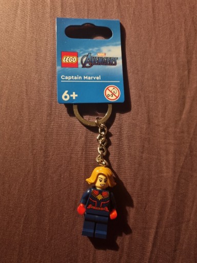 Zdjęcie oferty: Nowy brelok Lego 854064 Kapitan Marvel okazja