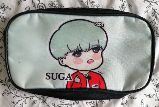 Zdjęcie oferty: BTS piórnik kosmetyczka Suga 