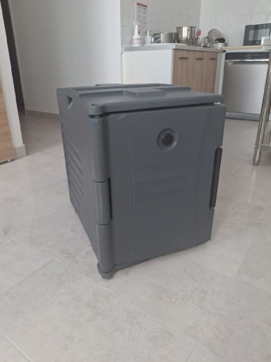 Zdjęcie oferty: Pojemnik termoizolacyjny, 90L cateringowy