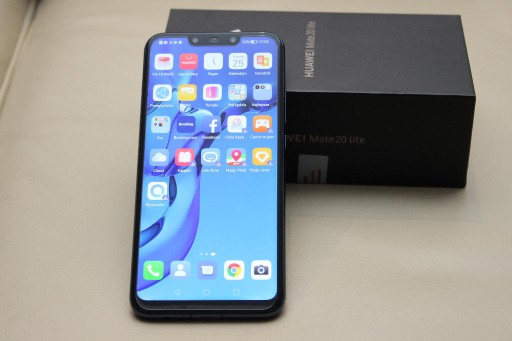 Zdjęcie oferty: Telefon Huawei MATE 20 LITE 4 / 64 GB