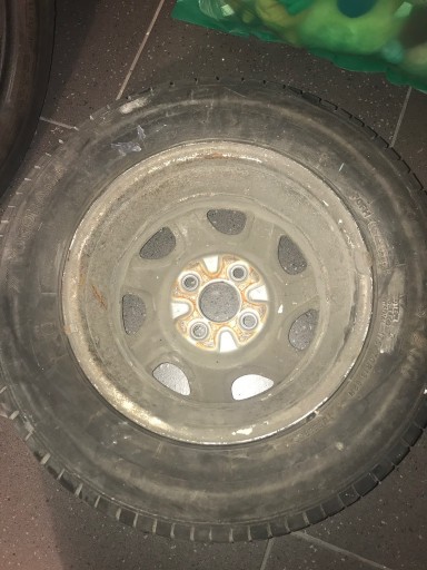 Zdjęcie oferty: opona yokohama s-200 175/70 R13 z felgą