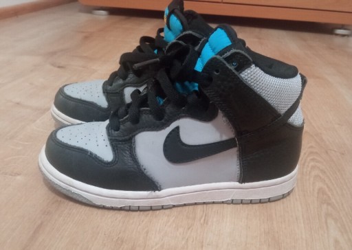 Zdjęcie oferty: Buty Nike rozmiar 30 stan BDB