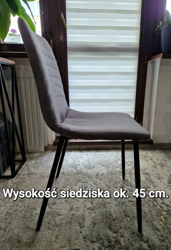 Zdjęcie oferty: Krzesła tapicerowane szare