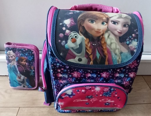 Zdjęcie oferty: plecak szkolny Kraina Lodu + piórnik Frozen 2w1
