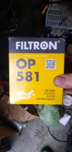 Zdjęcie oferty: Filtr oleju FILTRON OP581