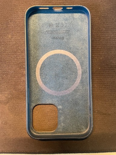 Zdjęcie oferty: Plecki Apple leather case iPhone 12 / 12 Pro