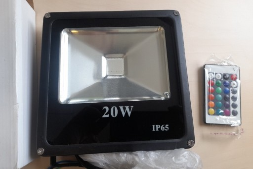 Zdjęcie oferty: Halogen naświetlacz lampa led 20 W IP65