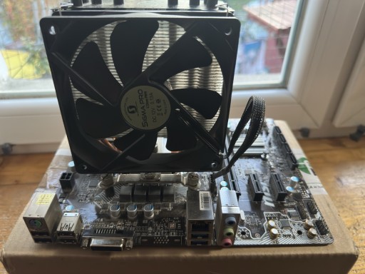 Zdjęcie oferty: Dzisiaj!!Płyta główna h110m pro-d/procesor i7 7700/ chłodzenie/16gbram ddr4