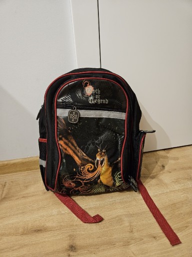 Zdjęcie oferty: Plecak szkolny z usztywnianymi plecami
