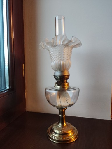 Zdjęcie oferty: Stara francuska lampa naftowa nr 2