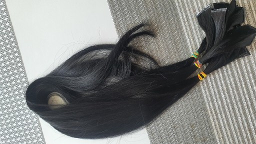 Zdjęcie oferty: Włosy słowiańskie luz 73 g czarne 70 cm