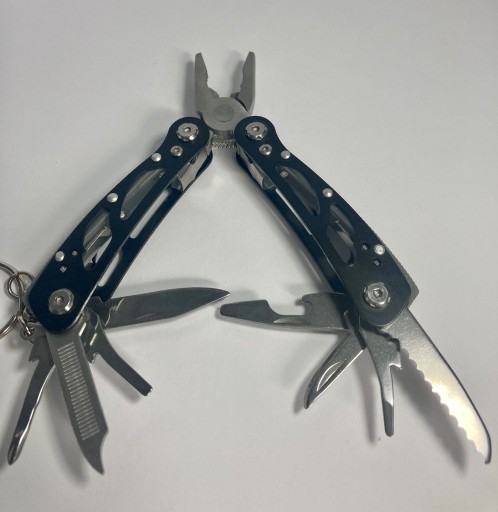 Zdjęcie oferty: MULTITOOL szczypce wielofunkcyjne SCYZORYK