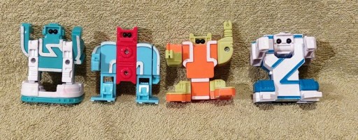 Zdjęcie oferty: Roboty LITERKI transformers ALFABOTY Zestaw