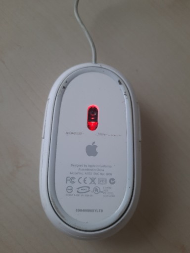 Zdjęcie oferty: myszka apple optyczna A1152