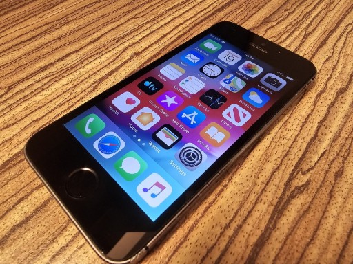 Zdjęcie oferty: Apple iPhone 5s  16 gb 