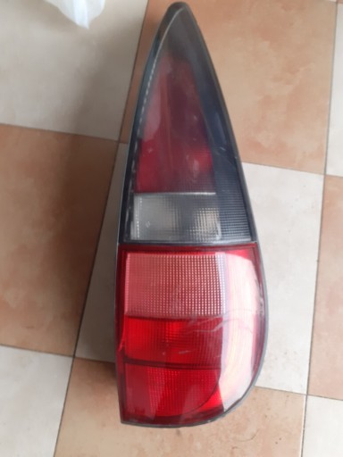 Zdjęcie oferty: lampa tylna renault 