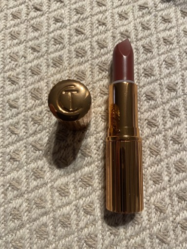 Zdjęcie oferty: Charlotte Tilbury Matte Revolution pomadka szminka