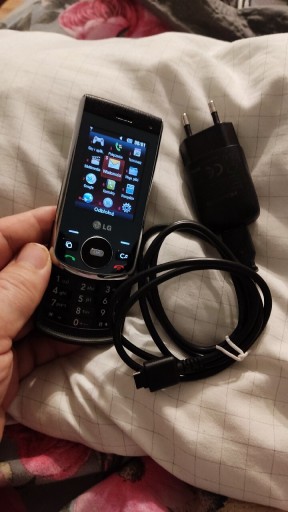 Zdjęcie oferty: OLG GD330  telefon bez simlocka zadbany jak nowy 