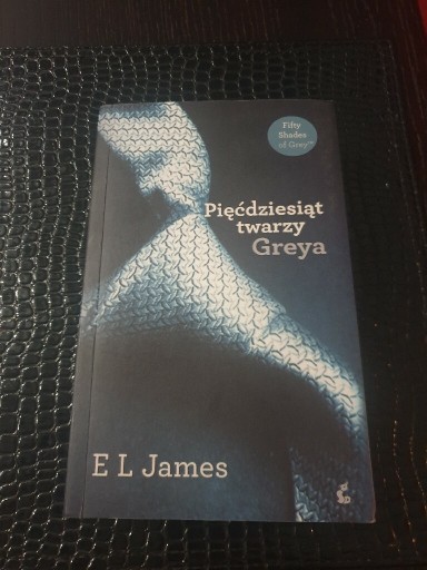 Zdjęcie oferty: Pięćdziesiąt twarzy Greya- E.L.James