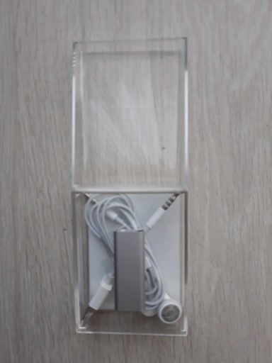 Zdjęcie oferty: iPod shuffle 2 GB stebrny