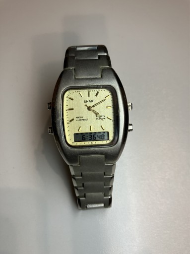 Zdjęcie oferty: zegarek SHARP męski podwójny czas budzik vintage