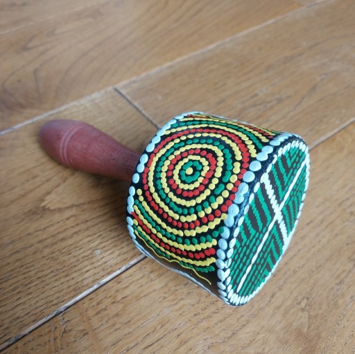 Zdjęcie oferty: Marakas maracas grzechotka orientalna z kolorowym wzorem BDB+ 17cm