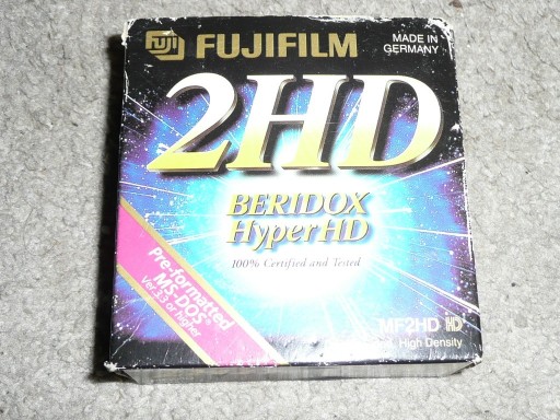 Zdjęcie oferty: Dyskietki Fujifilm 2HD Beridox HyperHD 10szt 