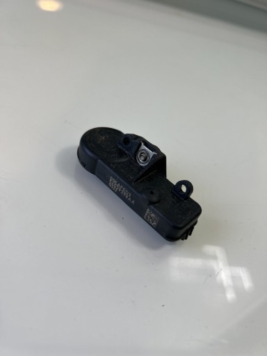 Zdjęcie oferty: Czujnik TPMS ciśnienia powietrza sensor Jeep WK2