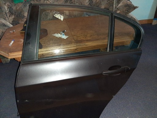 Zdjęcie oferty: Drzwi BMW 3 E90 lewy tył  sparkling graphite A22