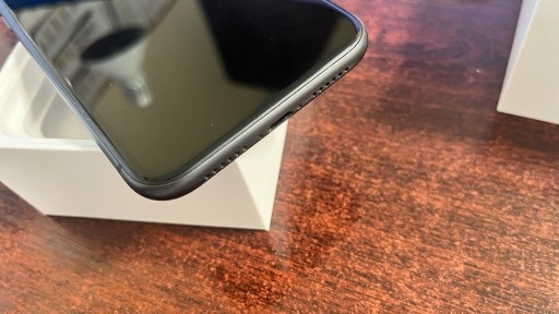 Zdjęcie oferty: Iphone 11 128GB STAN BDB !! WYSYŁKA GRATIS!!