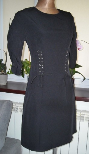 Zdjęcie oferty: czarna wiązana sukienka top secret 34 xs