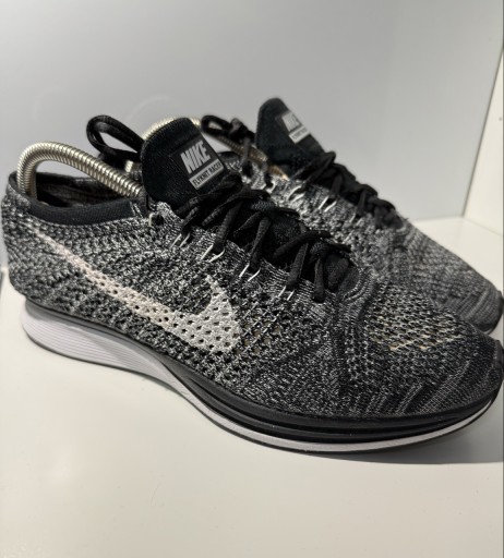 Zdjęcie oferty: Nike Flyknit Racer Oreo, rozm. 42,5 - 27 cm