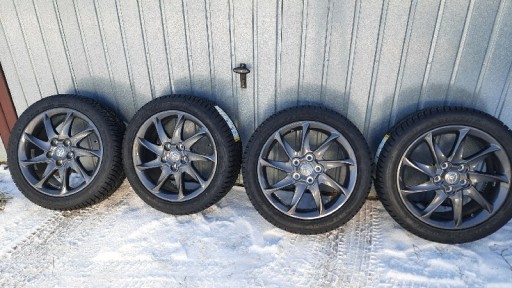 Zdjęcie oferty: Felgi aluminiowe Toyota 5x114,3 nowe+ opony Dunlop