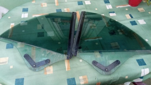 Zdjęcie oferty: Szyby tylne, karoseryjne, przyciemnione E46 cabrio