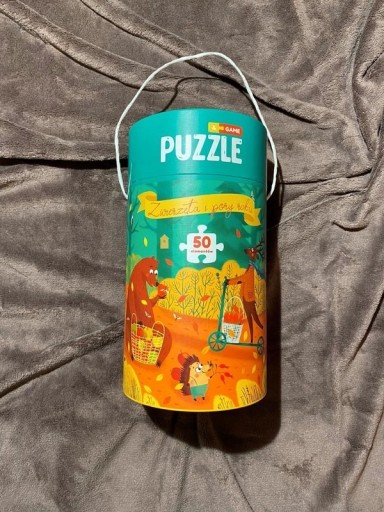 Zdjęcie oferty: Puzzle Zwierzęta i pory roku 50 elementów + gratis