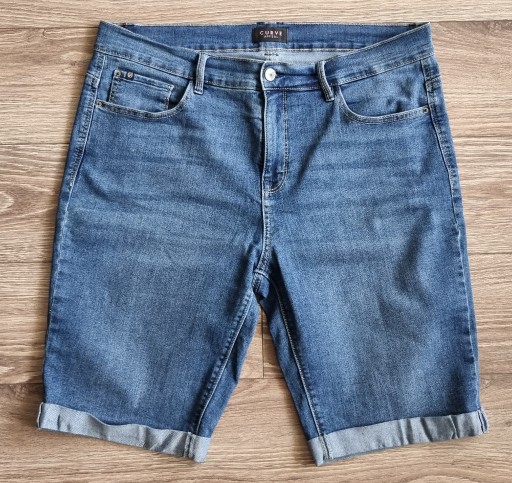 Zdjęcie oferty: Krótkie spodenki damskie szorty bermudy CURVE APPEAL DENIM 14/32