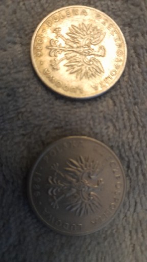 Zdjęcie oferty: 20 zł z 1986r dwie sztuki monet
