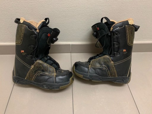 Zdjęcie oferty: Buty snowboard salomon rozmiar 45 