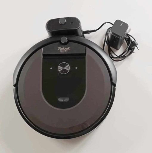 Zdjęcie oferty: Robot sprzątający iRobot Roomba i7 czarny 