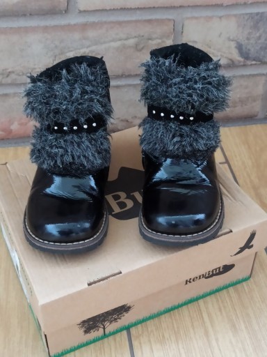 Zdjęcie oferty: Kozaki buty dziewczęce zimowe Renbut r.24