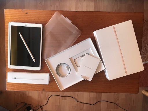 Zdjęcie oferty: iPad Air 3 64GB WiFi + Apple Pencil = Stan idealny