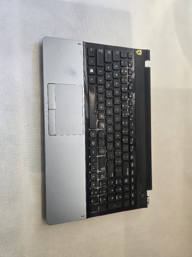 Zdjęcie oferty: Palmrest - odbudowa górna samsung NP300